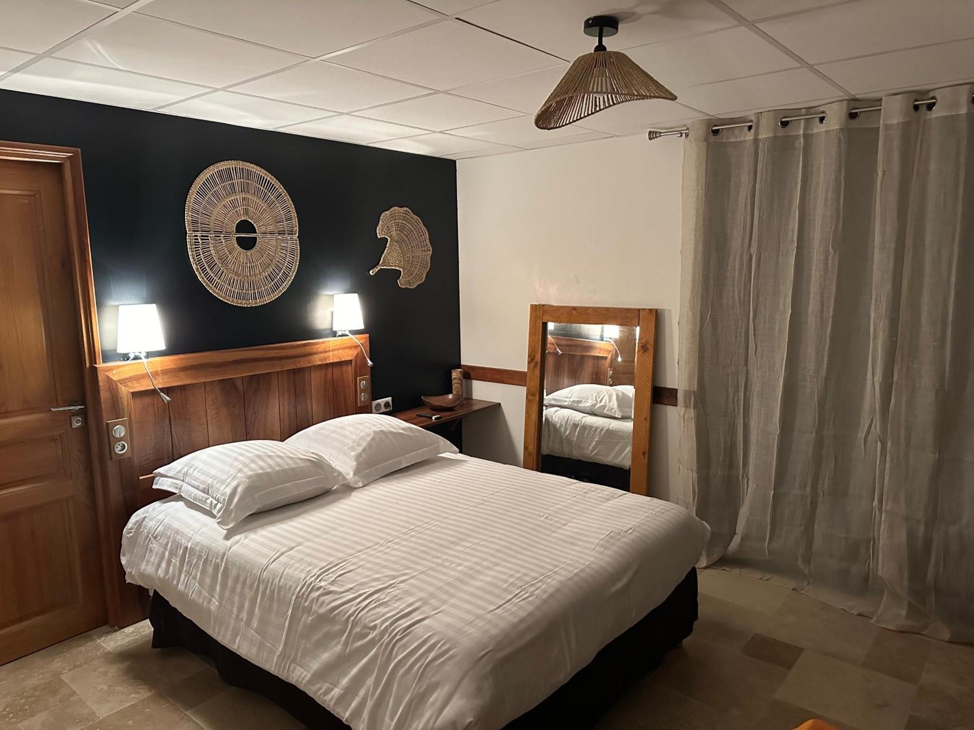La Ferme De Maraval Bed & Breakfast Cenac-et-Saint-Julien Exterior photo