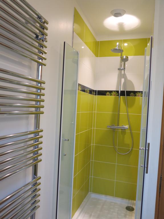 La Ferme De Maraval Bed & Breakfast Cenac-et-Saint-Julien Room photo