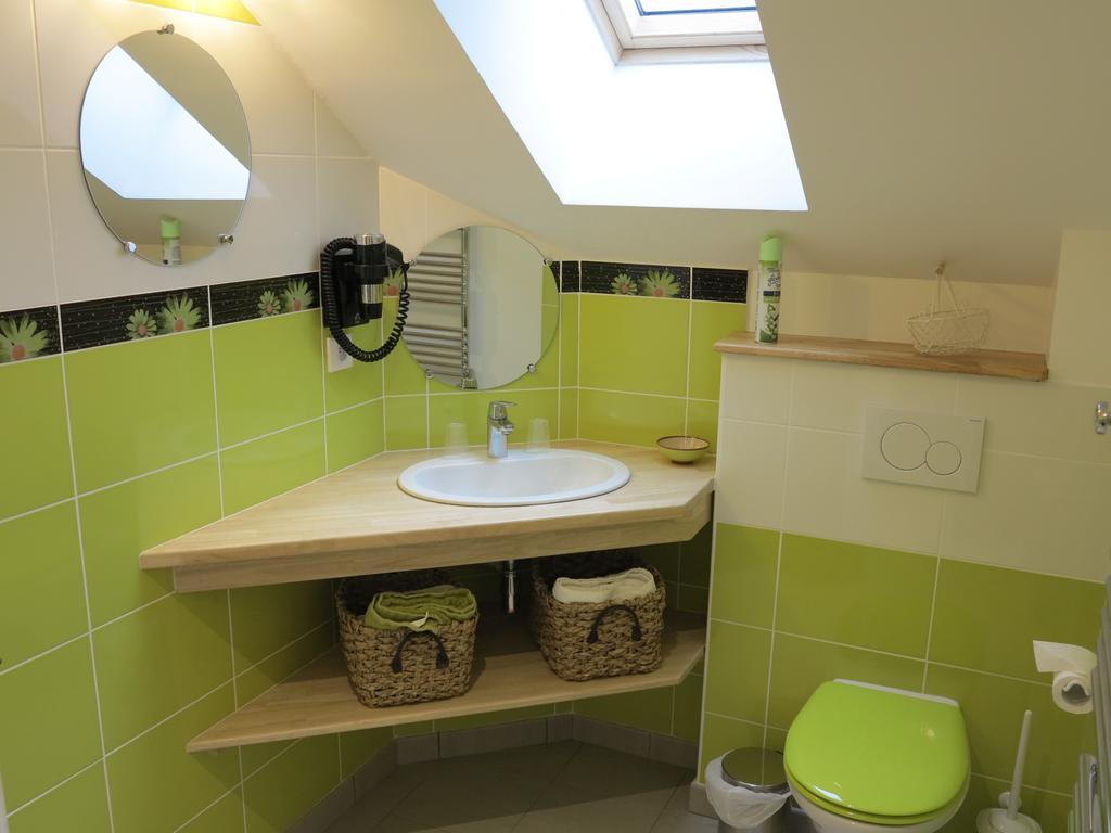 La Ferme De Maraval Bed & Breakfast Cenac-et-Saint-Julien Room photo