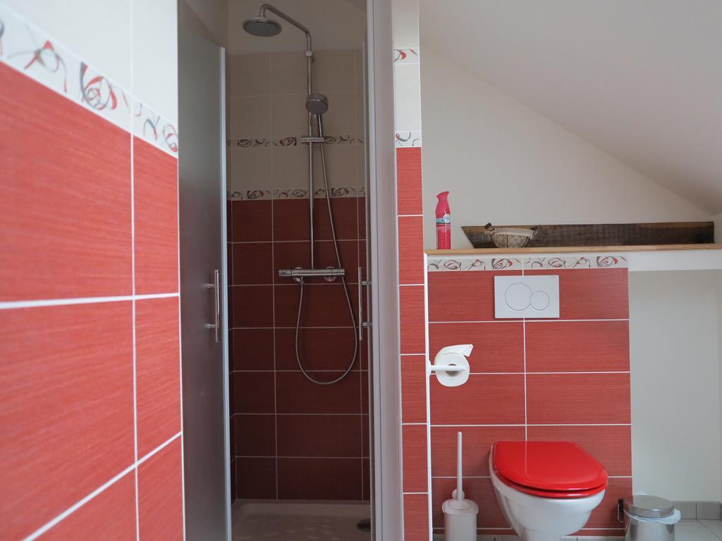 La Ferme De Maraval Bed & Breakfast Cenac-et-Saint-Julien Room photo